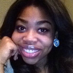 Meet your Posher, Najla